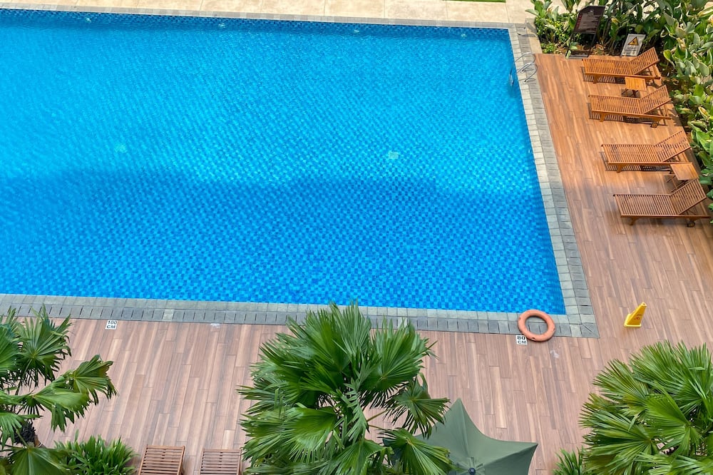 Good And Comfy 1Br (No Kitchen) At Citra Living Apartment