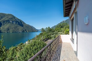 Property grounds - Il Tentione, Valsolda, Italy (Valsolda)