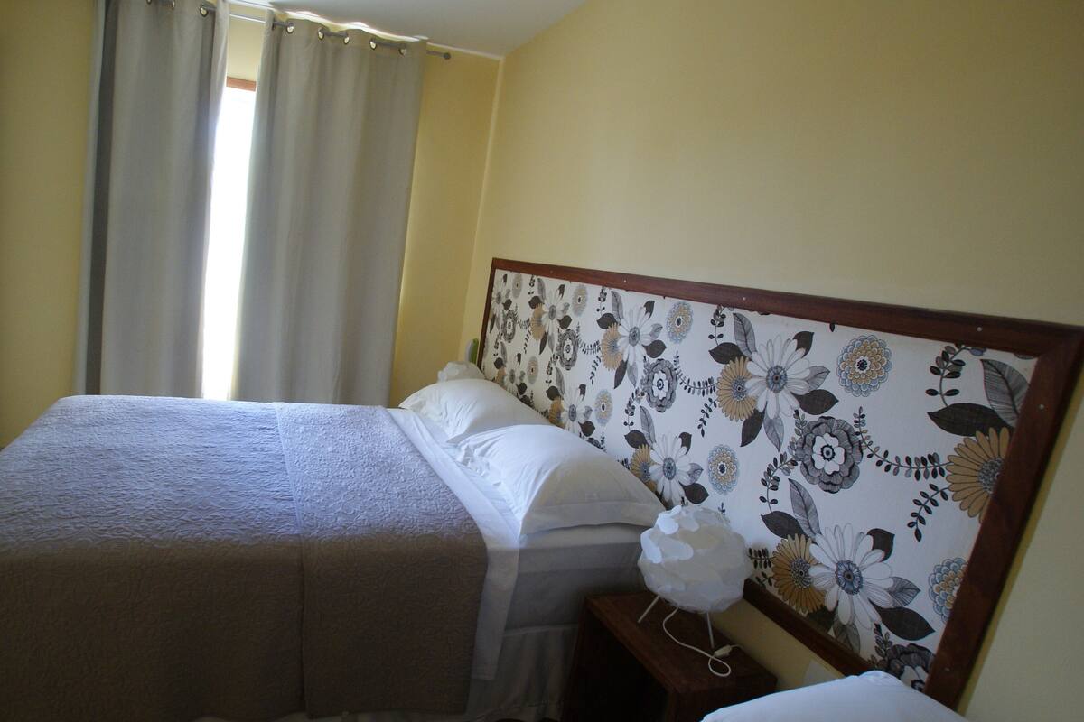 Basic Double Room | Desk, WiFi (free), individually decorated