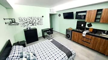 1 多间卧室、熨斗/熨衣板、WiFi、床单