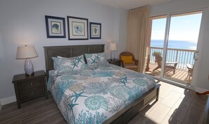 2 bedrooms, iron/ironing board, free WiFi, bed sheets - Sunrise Oasis – 2BR Gulf-Front Getaway | Balcony • Pools • Pier Park Nearby (Panama City Beach)