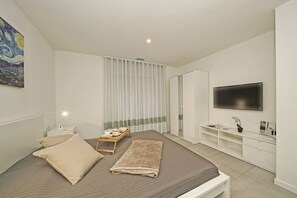 5 chambres, fer et planche Ă repasser, Wi-Fi gratuit, draps fournis