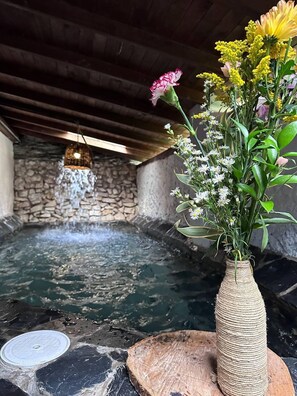 Habitació Deluxe | 1 dormitori, roba de llit d'alta qualitat, cobrellits i wifi gratuïta 