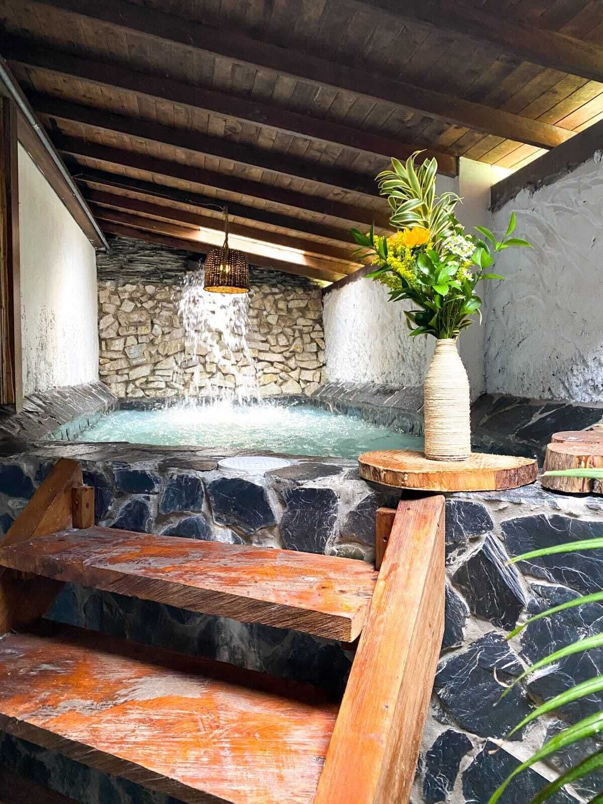 Ropa de cama de alta calidad, cubrecamas, wifi gratis y ropa de cama 