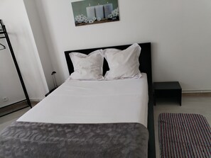 2 makuuhuonetta, vuodevaatteet