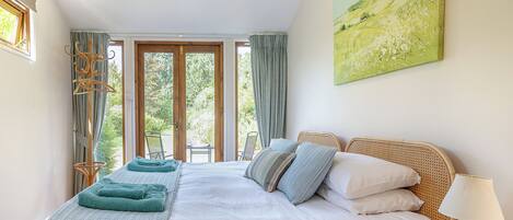 1 chambre, Wi-Fi gratuit, draps fournis