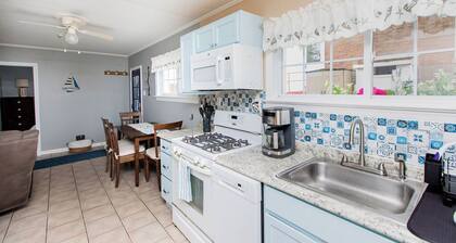 Cottage at Westley House, 2 Blocks from Beach and Boardwalk, Fenced-in Courtyard