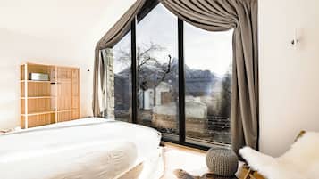 Cottage có thiết kế đặc sắc | 1 phòng ngủ, bộ đồ giường cao cấp, nệm có lớp đệm bông