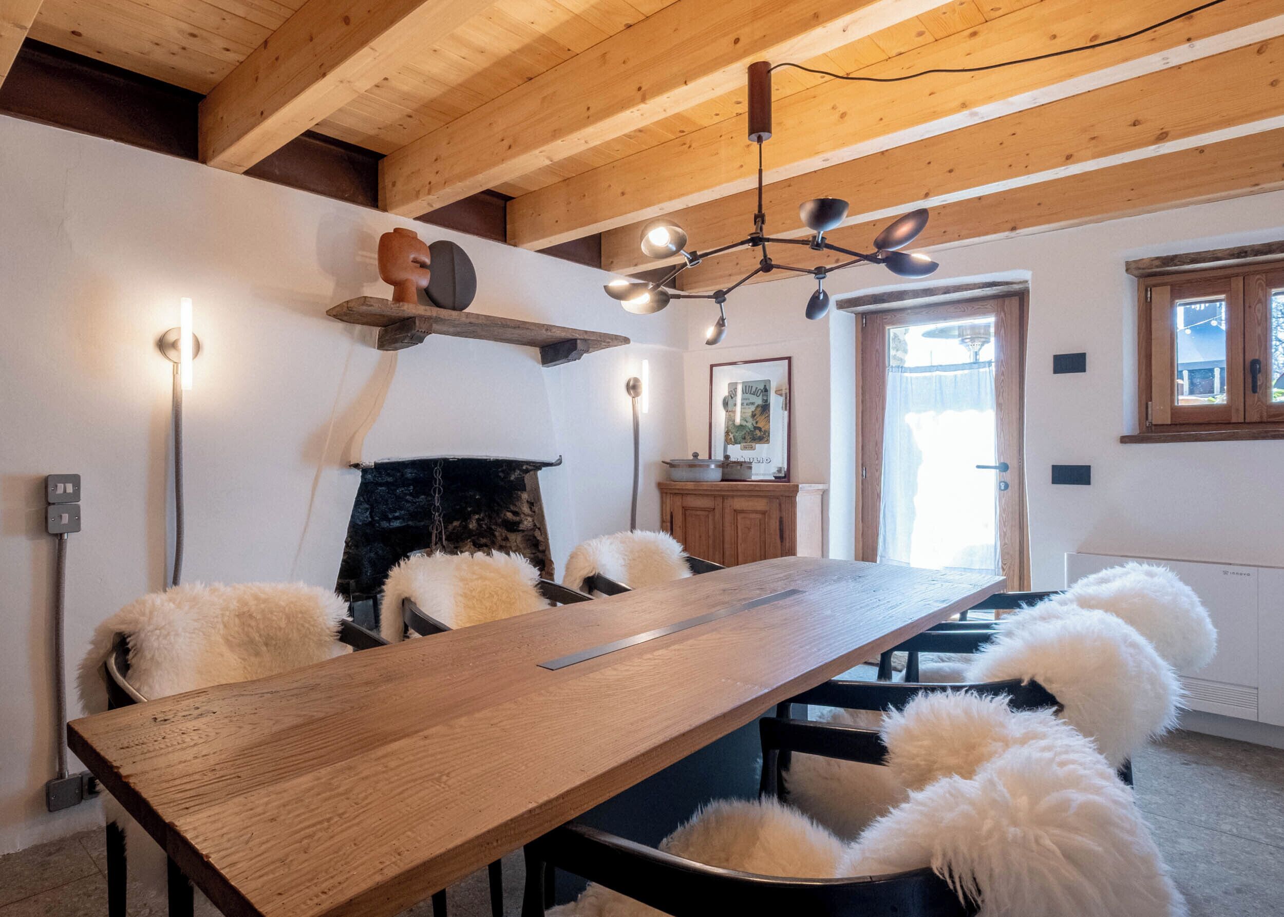 Design-alpehytte | Spisestue