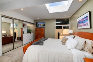 3 chambres, fer et planche à repasser, Wi-Fi gratuit, draps fournis