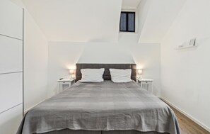 2 chambres, lit parapluie, Wi-Fi gratuit, draps fournis