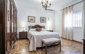 3 habitaciones, cuna de viaje, wifi gratis y ropa de cama