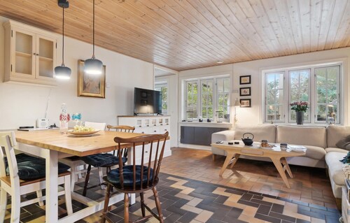 Stunning home in Nexø with kitchen