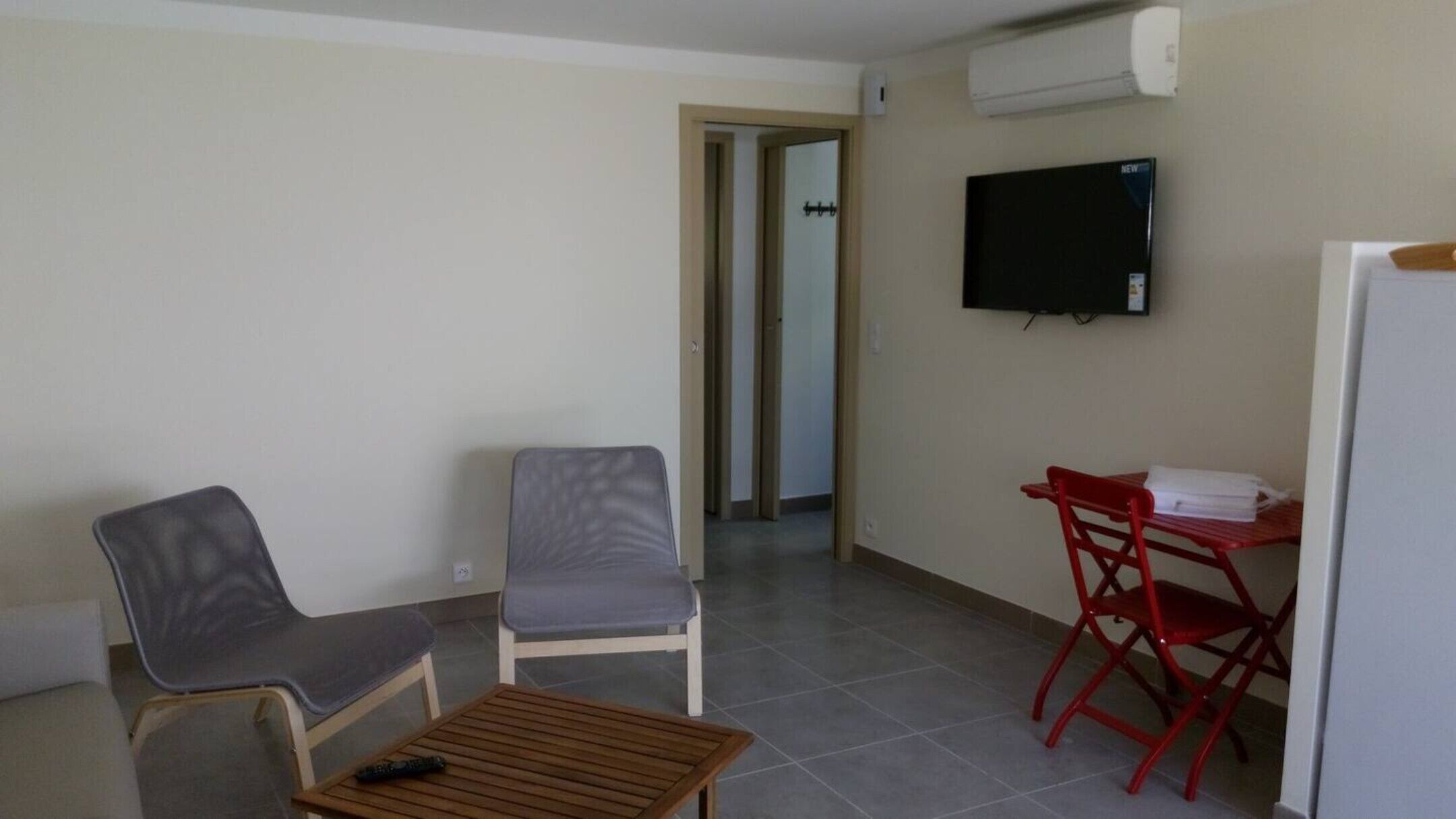 Una televisión
