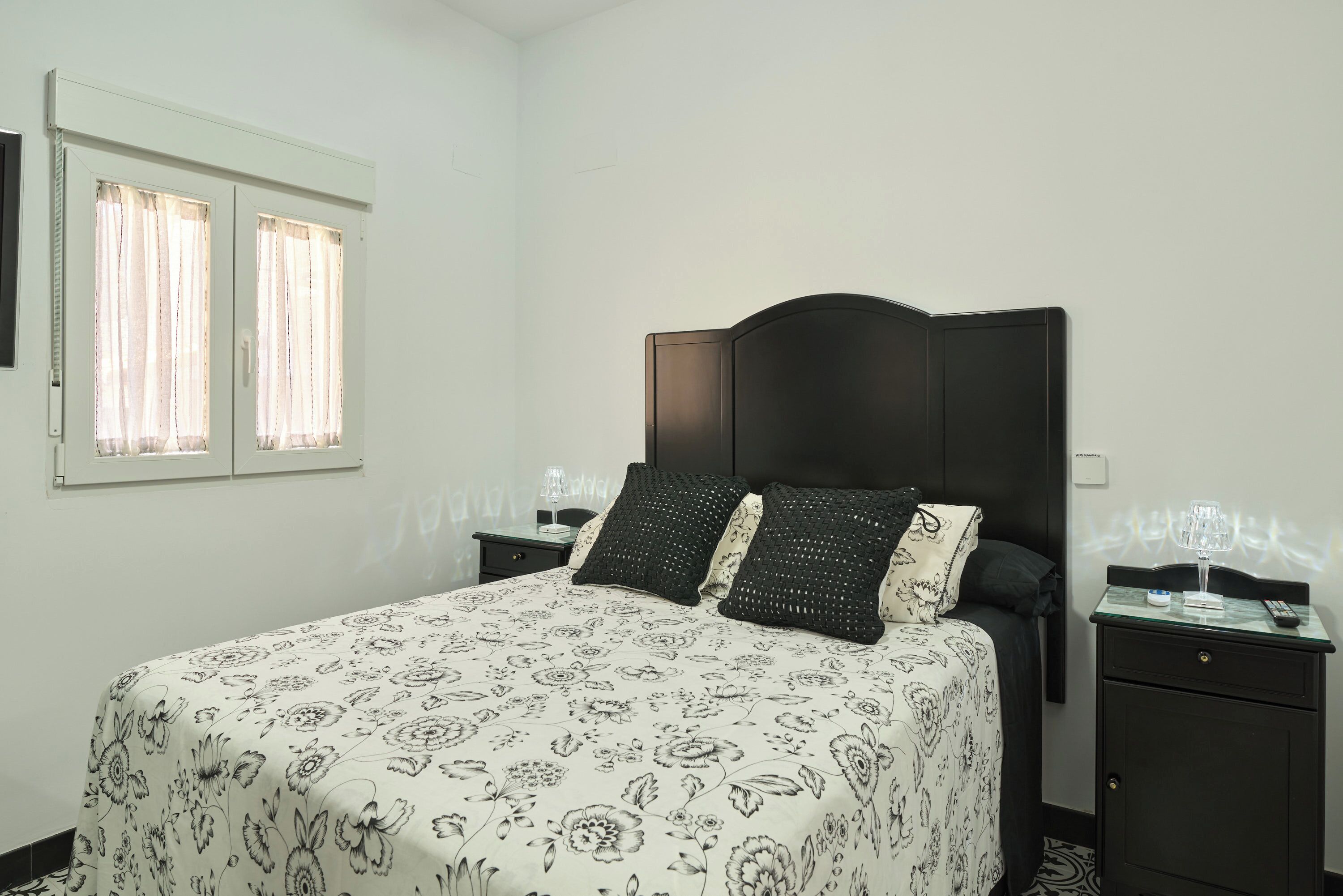 1 camera, ferro/asse da stiro, Wi-Fi gratuito, lenzuola