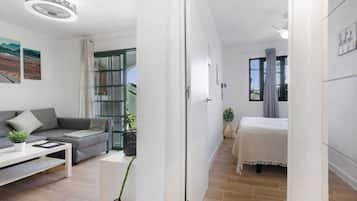 1 chambre, fer et planche Ă  repasser, Wi-Fi gratuit, draps fournis