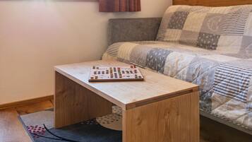 2 habitaciones, wifi gratis y ropa de cama