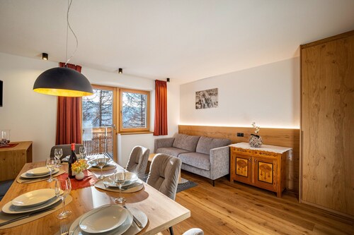 Apartment 'Hubertus - Moosstock' with Mountain View, Private Terrace and Wi-Fi