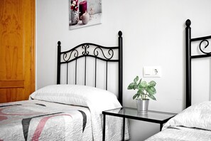 3 habitaciones, wifi gratis y ropa de cama 