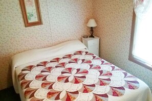 2 Schlafzimmer, Bügeleisen/Bügelbrett, Reisekinderbett, kostenloses WLAN