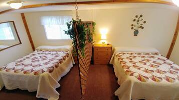 2 chambres, fer et planche Ă repasser, Wi-Fi gratuit, draps fournis