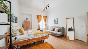 Appartement, 3 slaapkamers, keuken, op benedenverdieping | 3 slaapkamers, individueel gedecoreerd, individueel gemeubileerd