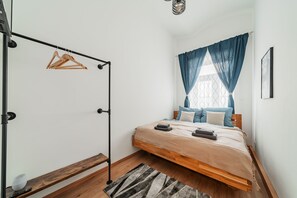 Apartment, 3 Bedrooms, Kitchen, Ground Floor