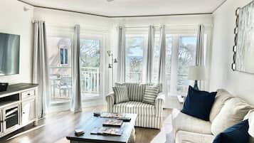 Smart TV, DVD player