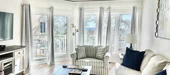 Palmetto Dunes! Direct Ocean & Pool Views, Sofa Bed, Jacuzzi Tub