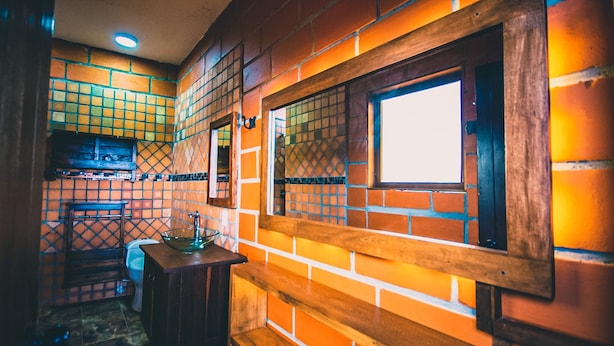 Comfort Double or Twin Room | Bathroom | Shower, towels - Le Chateau hotel & spa (Guatapé)