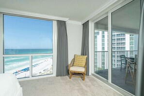 Lejlighed - flere senge - balkon - havudsigt (Beachfront Bliss at Shoreline Towers ) | Interiør