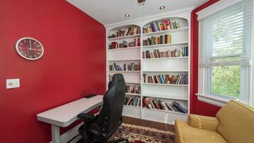 Nhà, nhiều giường, bồn tắm nước nóng | Nội thất