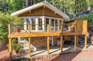 Exterior - Marys Beach Bungalow (Gualala)