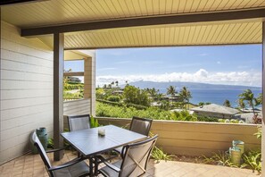 Outdoor dining - Kailani - Ridge Villas 215 (Lahaina)