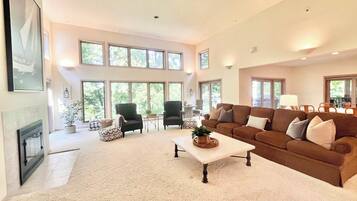 House, Multiple Beds, Hot Tub, Golf View (Work Hard Play Hard) | Living area | 42-inch flat-screen TV with digital channels, fireplace