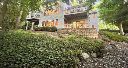 Spacious 4 BDR Home in Desirable Abbey Springs!