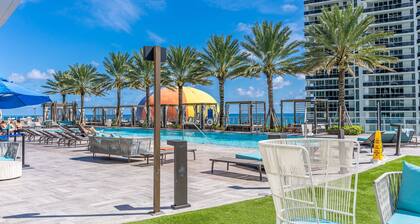 Luxury Living on the Beach w/ Resort Amenities!
