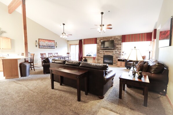 Interior - Elk Trail Getaway (Winter Park)