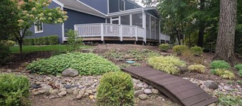 Gorgeous 4 BDR Home in Popular Abbey Springs!