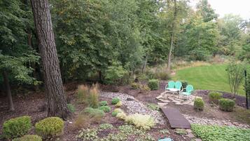 House, Multiple Beds, Patio, Garden View (House of Putt & Plaid) | View from room