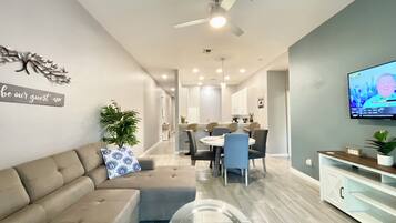 House, Multiple Beds, Hot Tub, Garden View | Living area | TV