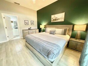 House, Multiple Beds, Hot Tub, Garden View | 3 bedrooms, individually decorated, individually furnished, free WiFi - My Happy Place at Bahama Bay (Davenport)