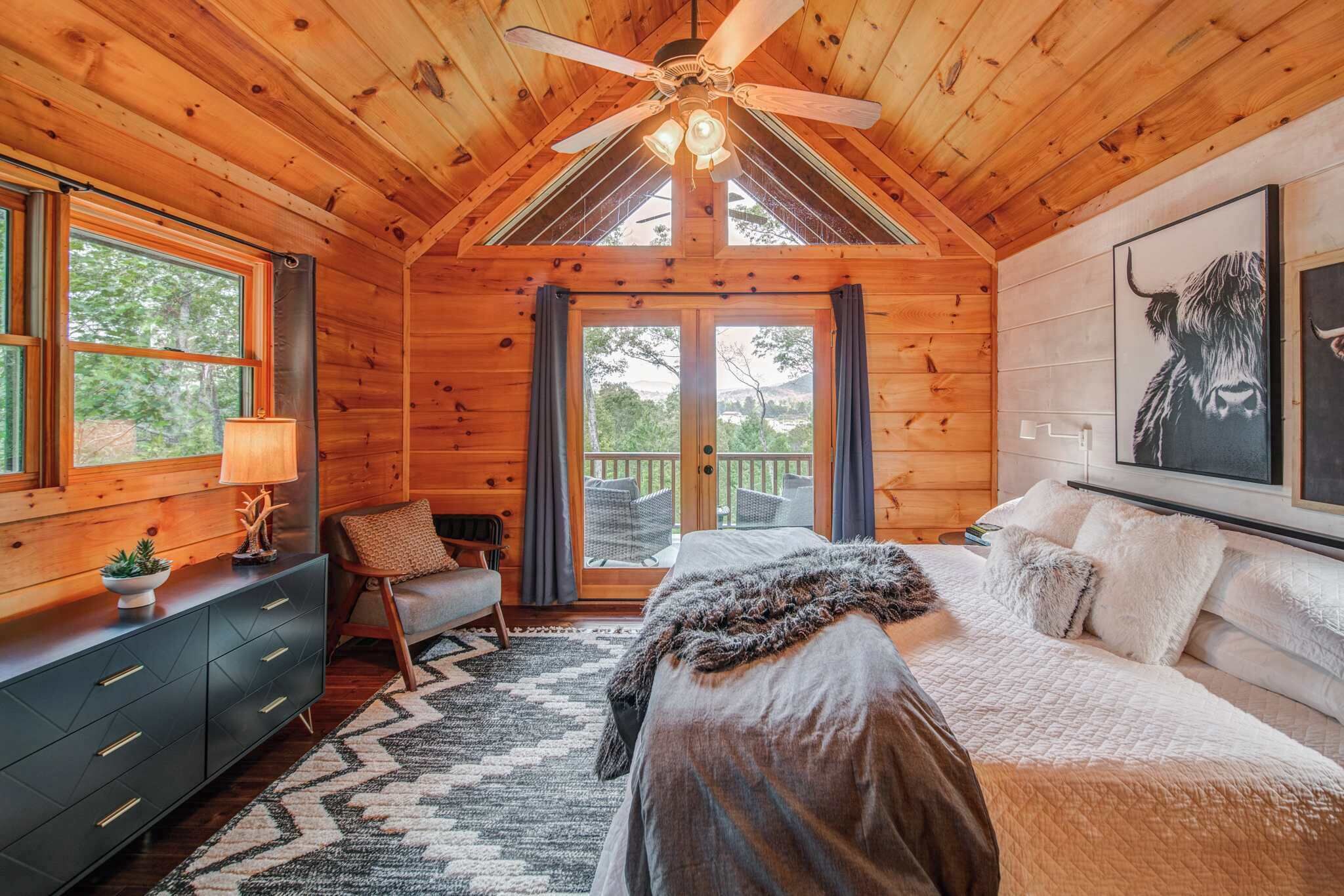 Cabin, Multiple Beds, Hot Tub, Mountain View (Whippoorwill Walkabout) | 3 bedrooms, WiFi (free), individually decorated, individually furnished