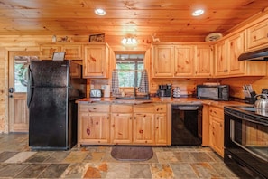 Cabin, Multiple Beds, Hot Tub, Mountain View (Whippoorwill Walkabout) | Private kitchen | Fridge, microwave, oven, stovetop