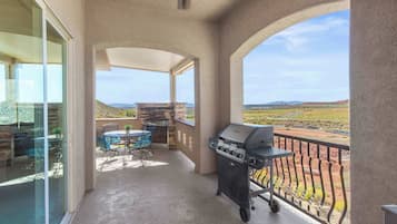 Appartement, meerdere bedden, balkon, uitzicht op bergen (Desert Ocean Vibes) | Terras