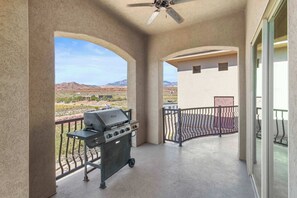 Apartment, Mehrere Betten, Balkon, Bergblick (Desert Ocean Vibes) | Terrasse/Patio