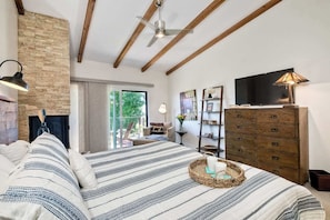 House, Multiple Beds, Patio, Garden View (Cozy Contemporary) | 3 bedrooms, individually decorated, individually furnished, free WiFi