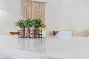 Cabin, Multiple Beds, Patio, Garden View (Tranquil Woods Retreat Branson) | Interior - Tranquil Woods Retreat Branson (Branson)