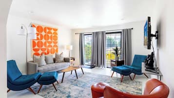Condo, Multiple Beds, Patio, Mountain View (Panoramic Perfect) | Living area | 35-inch flat-screen TV with digital channels