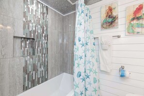 Bathroom - Ocean View Optional Golf Cart Sleeps 6 (Port Aransas)